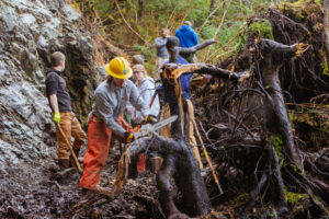 STW Volunteers and Staff work on a trail.